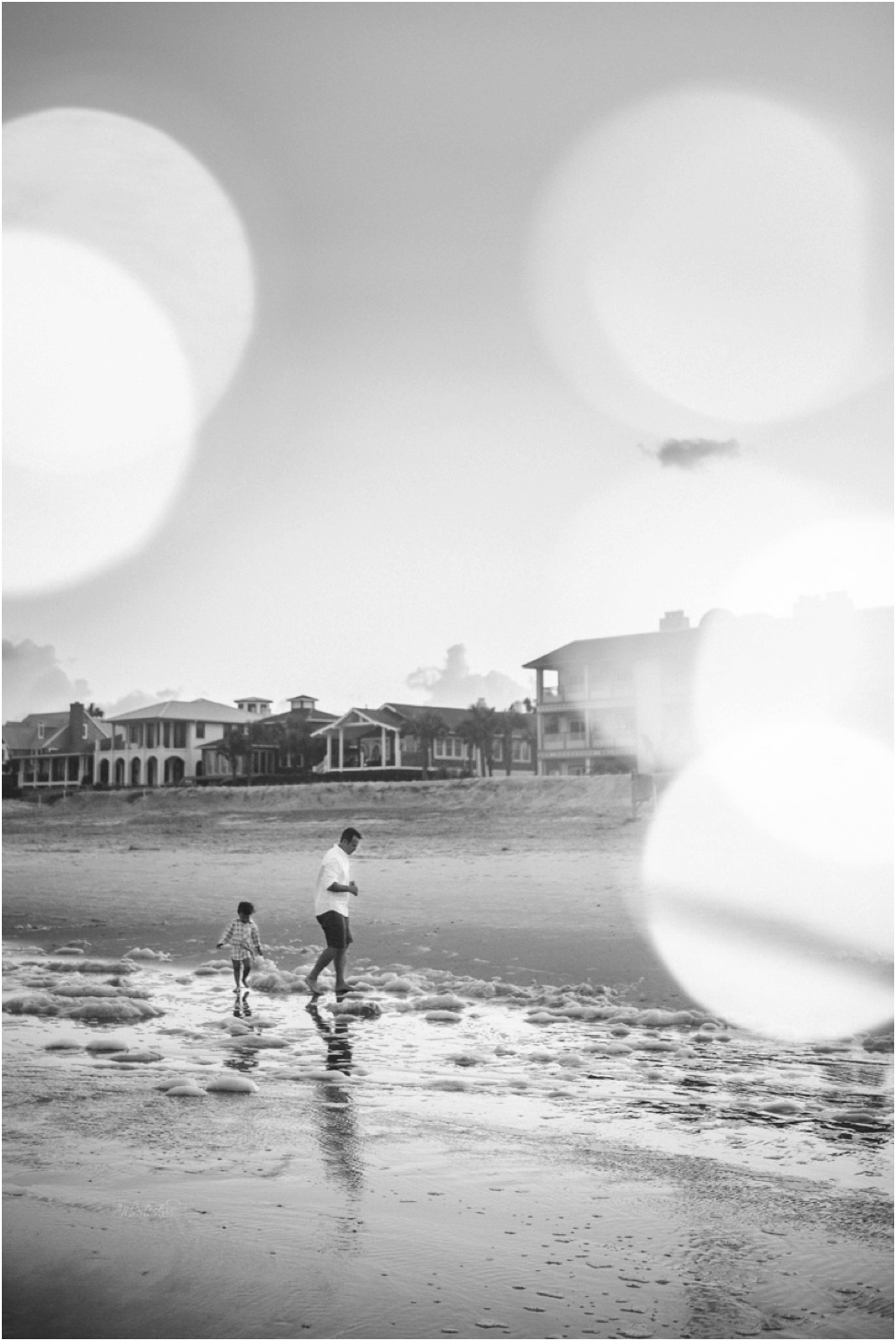 Holiday family beach sessions - family and maternity photography | Jacksonville photographer