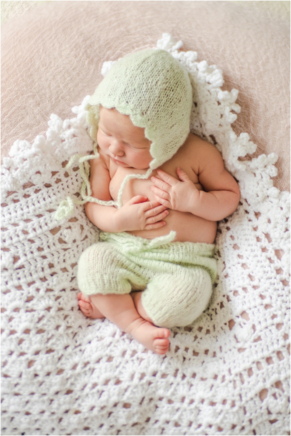 Newborn baby girl in her adorable home. Jacksonville and Ponte Vedra newborn photographer. At home newborn session. Parents and their new baby. Florida baby and family photographer