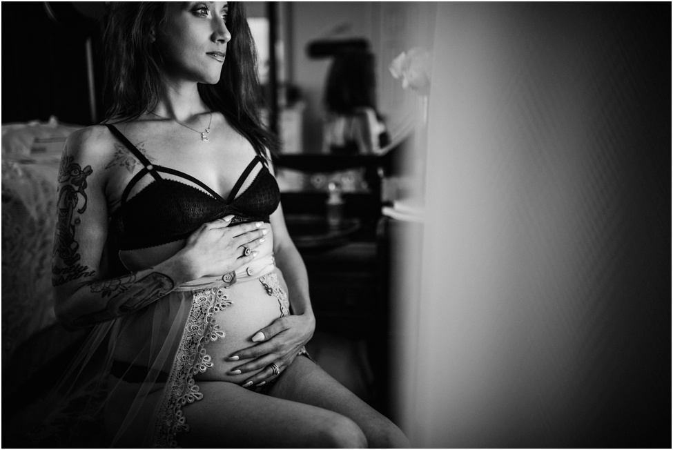 Zyra's Boudoir Pregnancy Photoshoot, Indianapolis