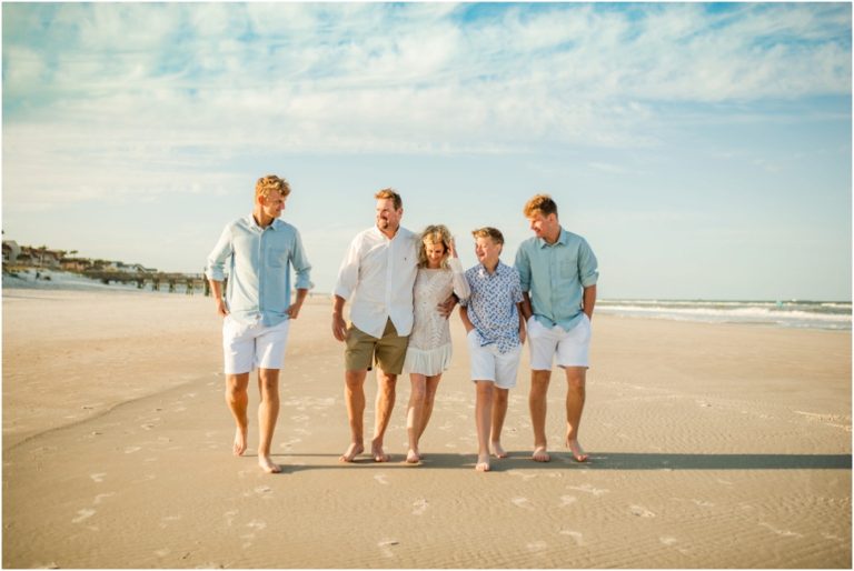 Atlantic Beach family session | Jacksonville photographer capturing family connection