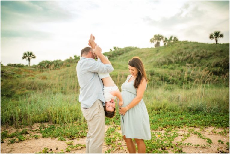 Expecting family. Maternity session Ponte Vedra Beach. Pregnancy photographer in Jacksonville Beach. Brother to be with his parents.
