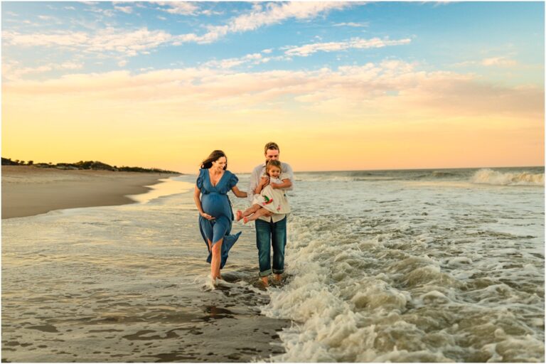 Big sister and maternity session. Ponte Vedra Beach family photographer. Jacksonville beach pregnancy photo session. Sunset maternity photography.