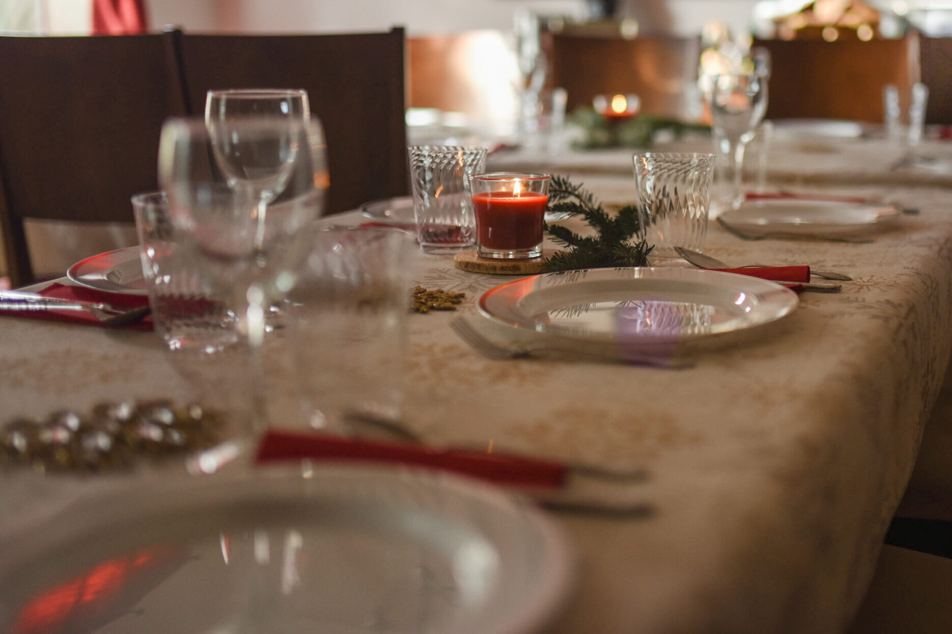 photo of Christmas dinner set up in the moody light by Jacksonville family photographer